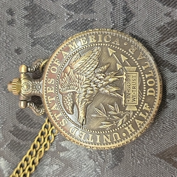 Gorgeous Vintage Goldtone Pocketwatch - Picture 2 of 6